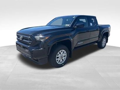 New 2025 Toyota Tacoma SR5