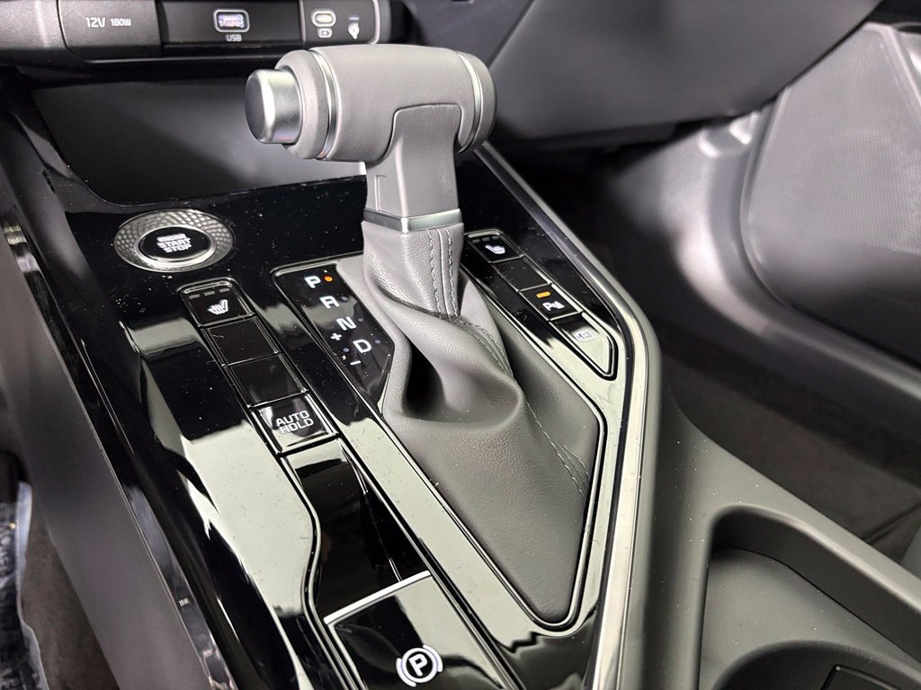 New 2026 Kia Niro EX FWD image 30