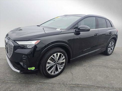 Used 2023 Audi Q4 e-tron Premium Plus w/ Premium Plus image 7