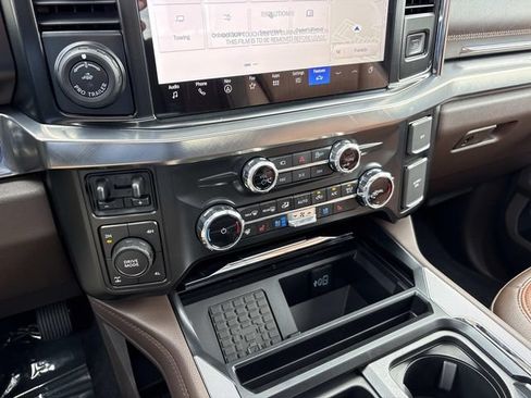 New 2026 Ford F350 King Ranch w/ FX4 Off-Road Package AWD/4WD image 33