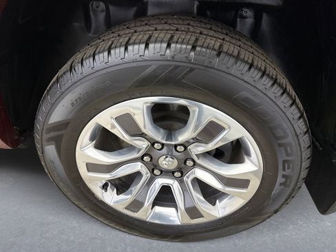 Used 2023 RAM 1500 Limited w/ Bed Utility Group image 20