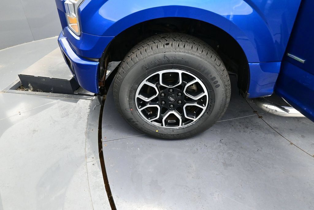 Used 2017 Ford F150 XL w/ Equipment Group 101A Mid AWD/4WD image 15
