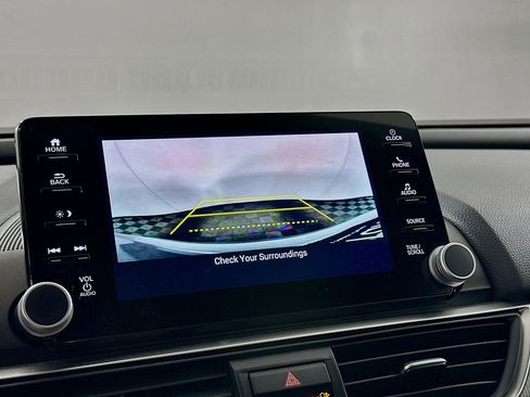 Used 2022 Honda Accord Sport image 21