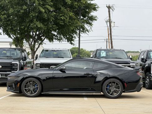 New 2026 Ford Mustang Dark Horse RWD image 3