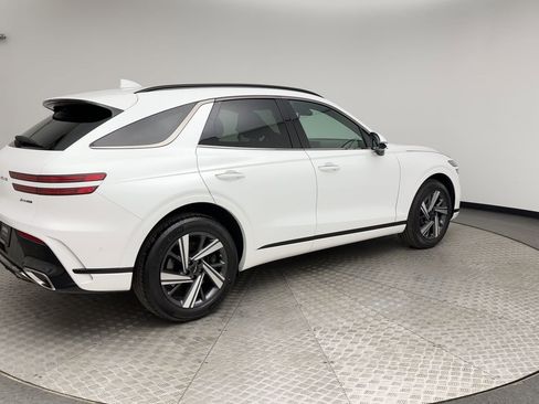 Certified 2026 Genesis GV70 3.5T Sport Advanced AWD/4WD image 2