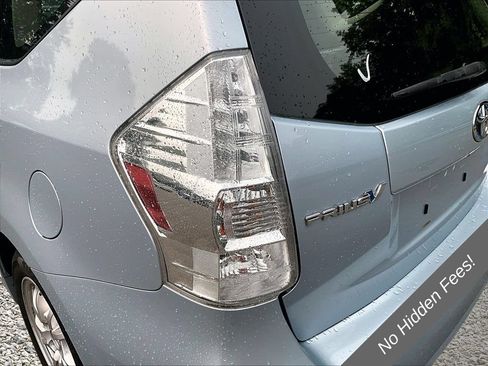 Used 2014 Toyota Prius V Two FWD image 26