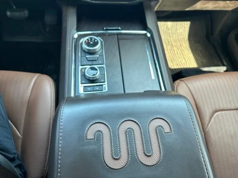 Used 2024 Ford Expedition Max King Ranch AWD/4WD image 21