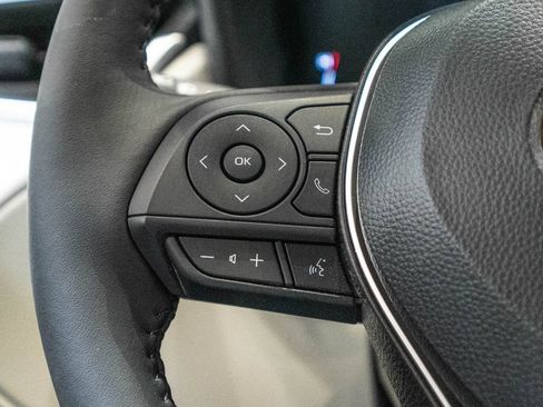 New 2026 Toyota Corolla Cross LE AWD/4WD image 18