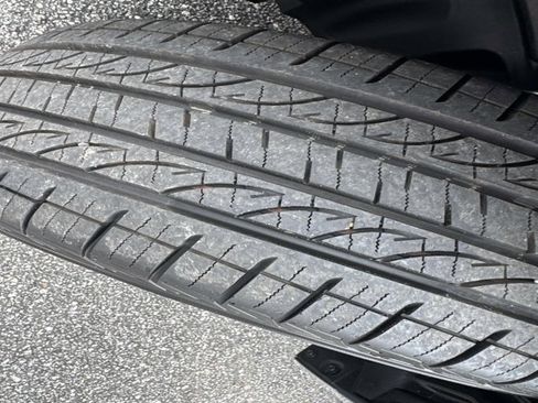 Certified 2025 Toyota Corolla LE image 31