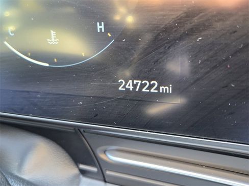 Used 2024 Hyundai Kona SEL w/ Convenience Package image 26