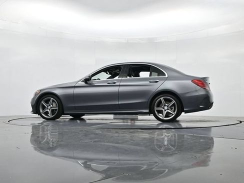 Used 2017 Mercedes-Benz C 300 4MATIC Sedan image 41