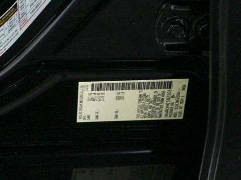 Used 2022 Nissan Maxima SV w/ Floor Mat Group FWD image 30