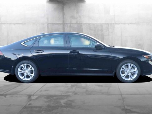 New 2025 Honda Accord LX image 5