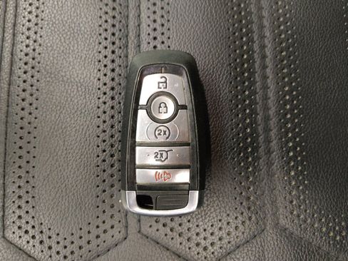Used 2023 Ford Escape SE w/ PHEV Premium Package FWD image 32
