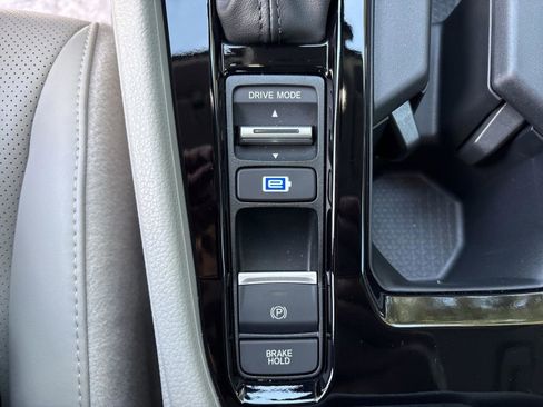 Used 2025 Honda Accord EX-L image 24