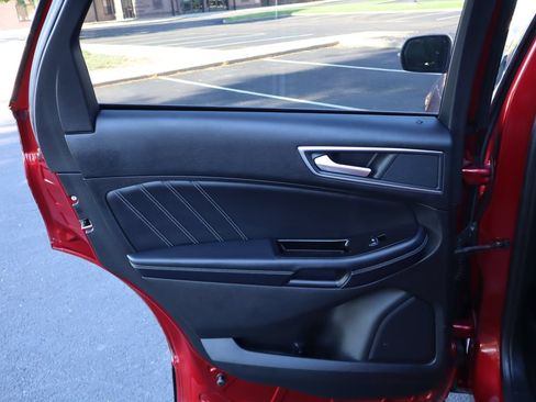 Used 2018 Ford Edge Sport w/ Equipment Group 401A AWD/4WD image 23