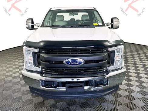 Used 2019 Ford F250 XL w/ XL Value Package image 2