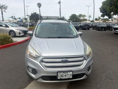 Used 2018 Ford Escape SE FWD image 23