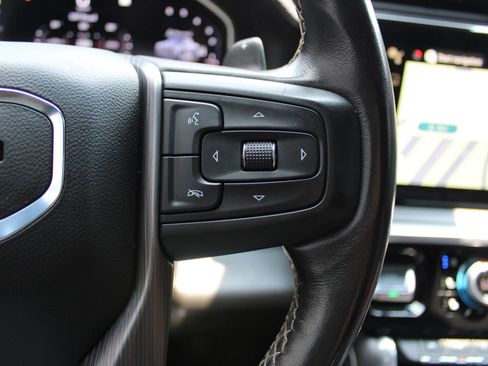 Used 2022 GMC Sierra 1500 Denali Ultimate AWD/4WD image 10