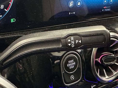 Certified 2023 Mercedes-Benz GLA 250 4MATIC image 30