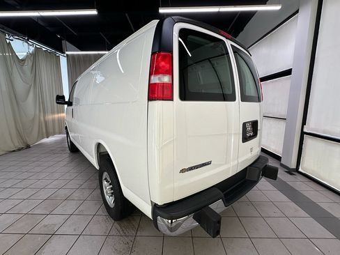 Certified 2025 Chevrolet Express 2500 w/ Driver Convenience Package RWD image 10