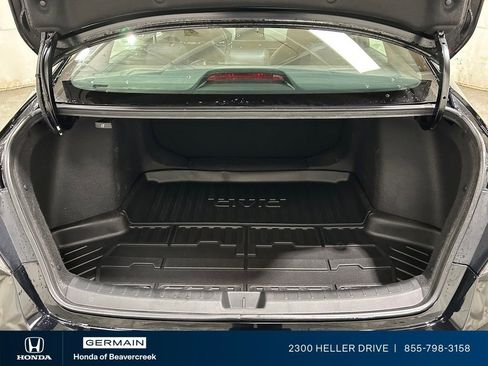 Used 2023 Honda Civic Sport image 29