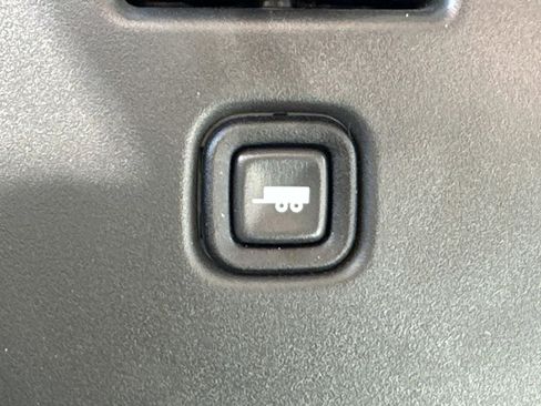 New 2025 Chevrolet Express 3500 w/ Power Convenience Package image 18