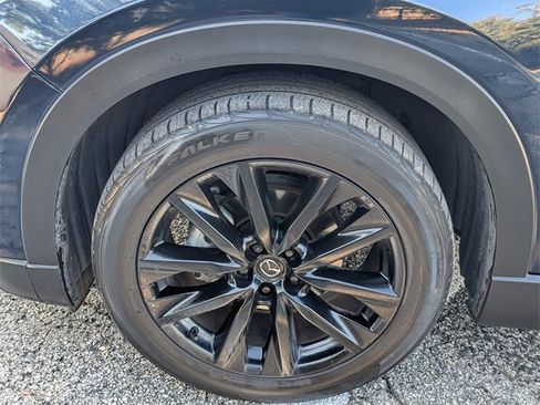 Certified 2023 MAZDA CX-9 Touring Plus image 9