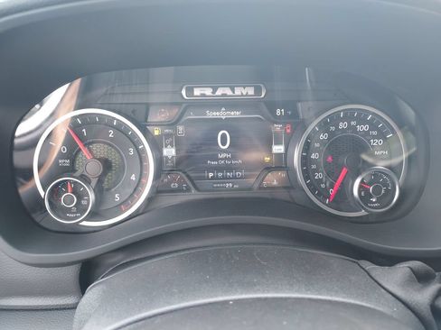 New 2026 RAM 2500 Big Horn AWD/4WD image 21