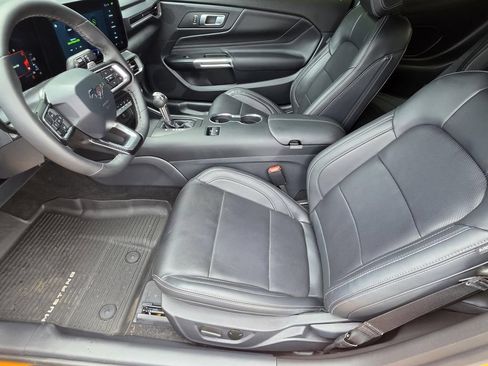 Used 2026 Ford Mustang GT Premium w/ Bronze Appearance Package RWD image 7