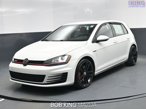Used 2017 Volkswagen GTI S image 1