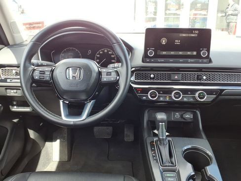 Used 2024 Honda Civic EX-L image 8