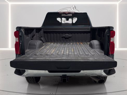 Used 2020 Chevrolet Silverado 3500 LTZ w/ LTZ Premium Package AWD/4WD image 11