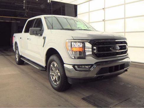 Used 2022 Ford F150 XLT w/ Equipment Group 302A High image 4
