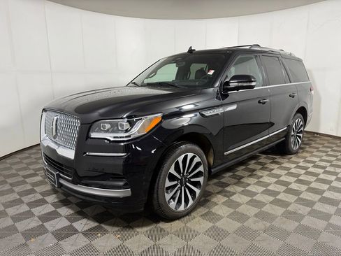 Certified 2022 Lincoln Navigator Reserve image 1