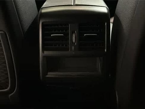 Used 2016 Mercedes-Benz GLE 350 4MATIC image 30