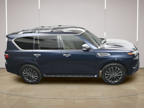 Certified 2023 Nissan Armada Platinum w/ Captain's Chairs Package AWD/4WD image 37