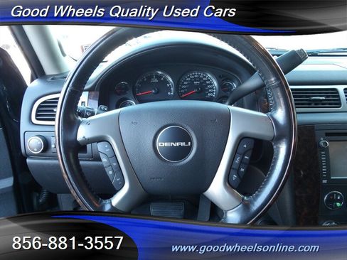 Used 2012 GMC Yukon Denali image 17
