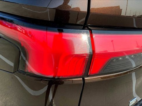 Used 2023 Toyota Sequoia Limited image 27