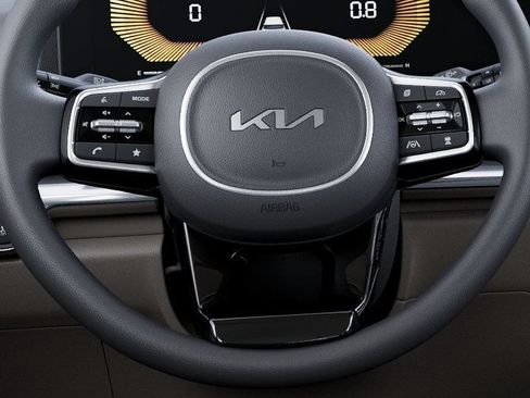 New 2026 Kia Carnival LX FWD image 22