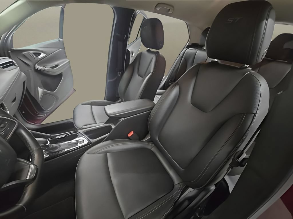 Used 2024 Buick Encore GX Sport Touring FWD image 14