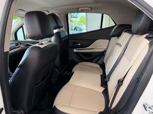 Used 2018 Buick Encore Preferred FWD image 5