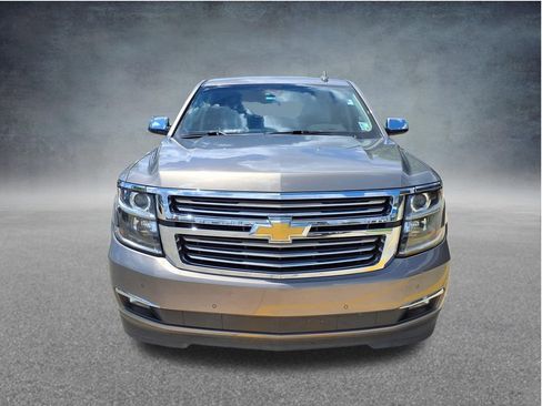 Used 2017 Chevrolet Tahoe Premier AWD/4WD image 2