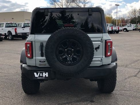 Used 2024 Ford Bronco Wildtrak image 30