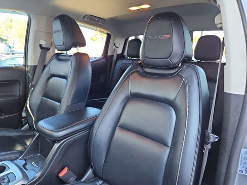 Used 2021 Chevrolet Colorado ZR2 w/ ZR2 Dusk Special Edition image 21