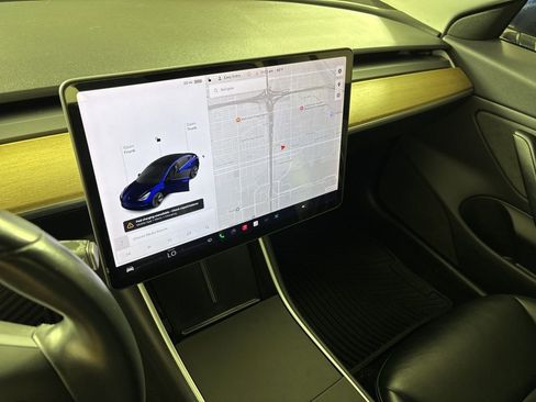 Used 2019 Tesla Model 3 Standard Range Plus RWD image 23