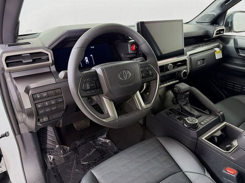 New 2026 Toyota Tacoma TRD Off-Road AWD/4WD image 9