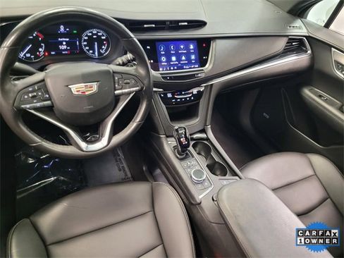 Used 2023 Cadillac XT6 Luxury image 14
