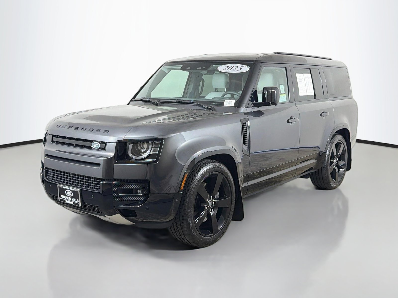 Certified 2025 Land Rover Defender 130 X-Dynamic SE AWD/4WD image 1