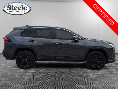 Used 2024 Toyota RAV4 LE image 6